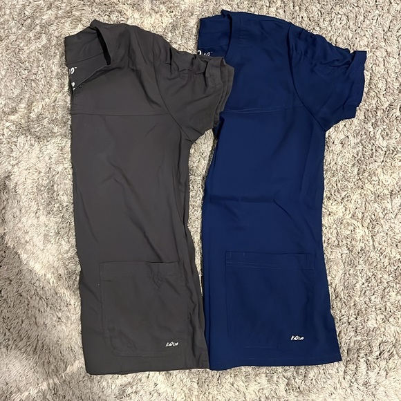 KD 110 by Barco Scrubs Like New XSP - Picture 3 of 5